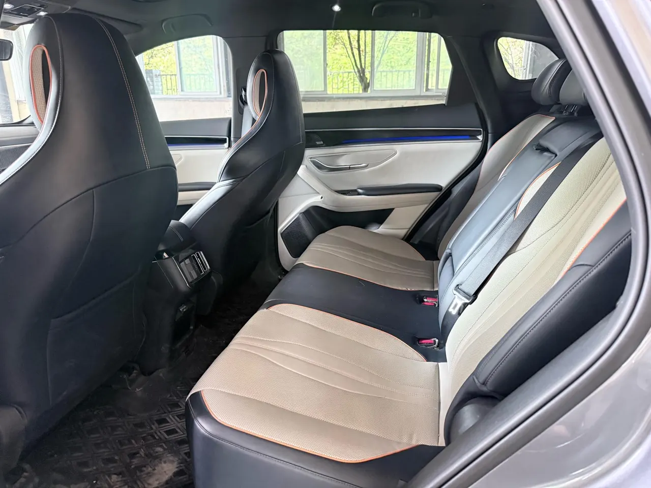 BYD Song PLUS New Energy 2021 Song PLUS DM-i 1.5 Stepless 51KM Honorable Automatic Gear 8