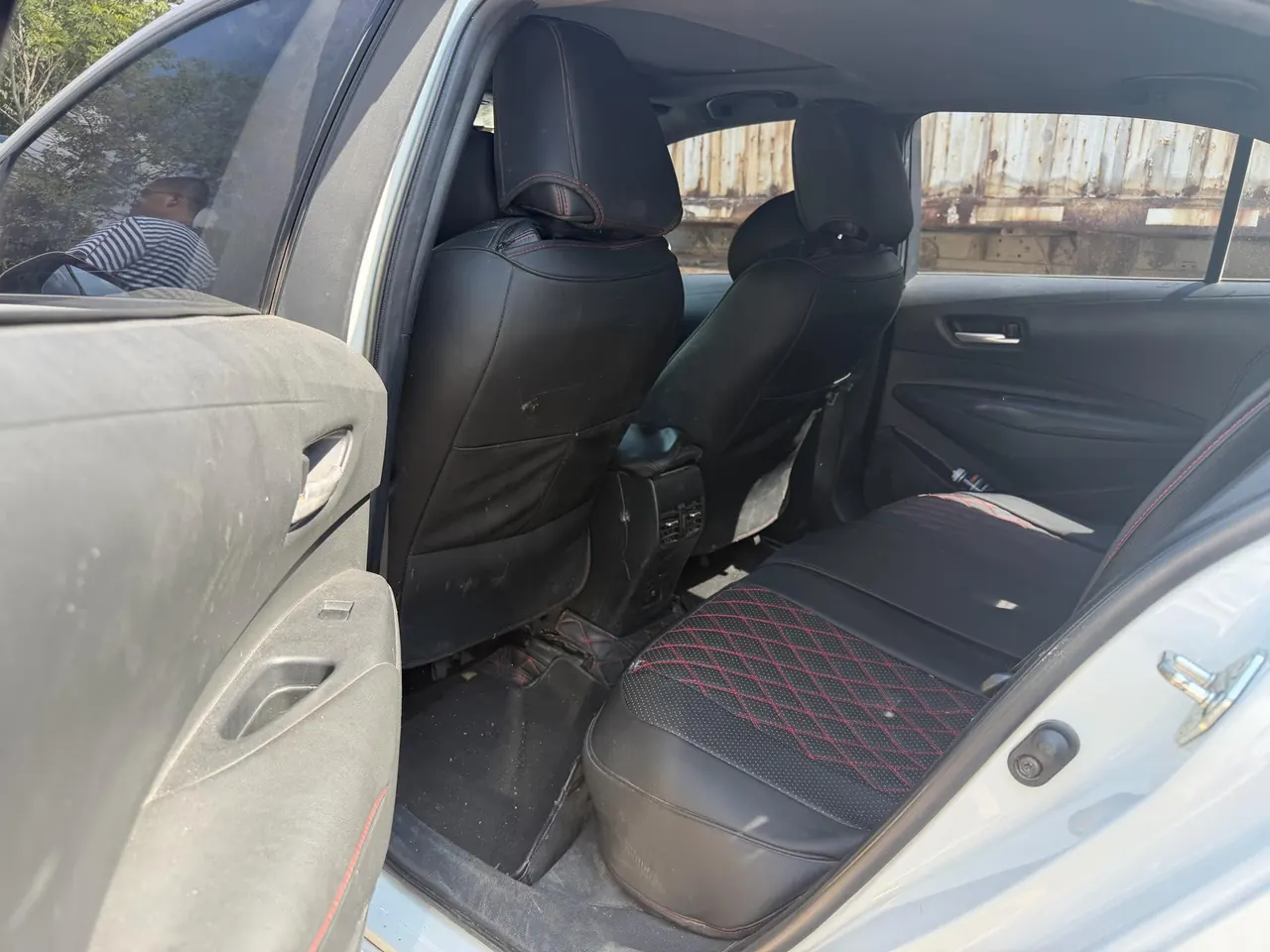 Toyota 2021 Lei Ling 1.2T Stepless 185T Sports Edition Automatic Gear 3