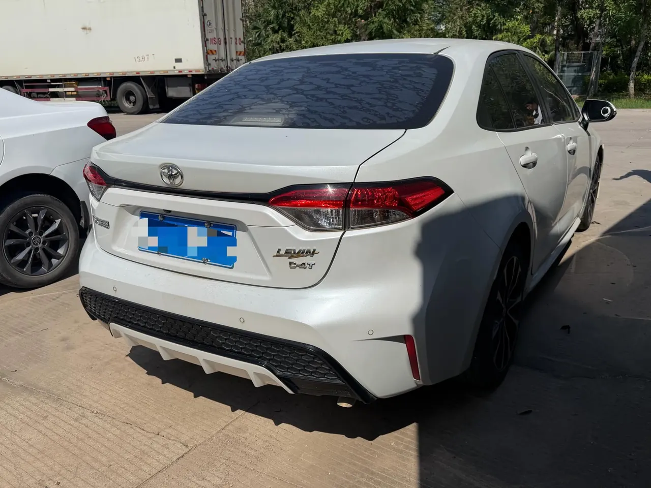 Toyota 2021 Lei Ling 1.2T Stepless 185T Sports Edition Automatic Gear 4