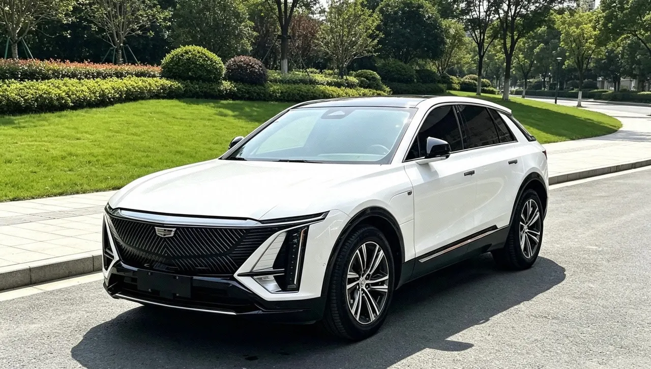 Cadillac 2022 LYRIQ (Sharp Song) Rear Drive Long Endurance Deluxe Edition Automatic Gear - View 1