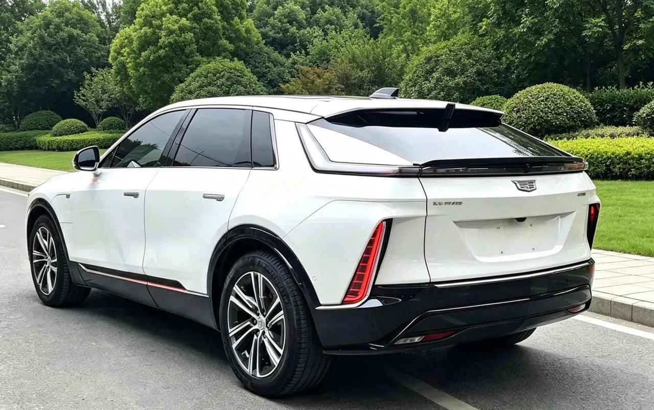Cadillac 2022 LYRIQ (Sharp Song) Rear Drive Long Endurance Deluxe Edition Automatic Gear 5