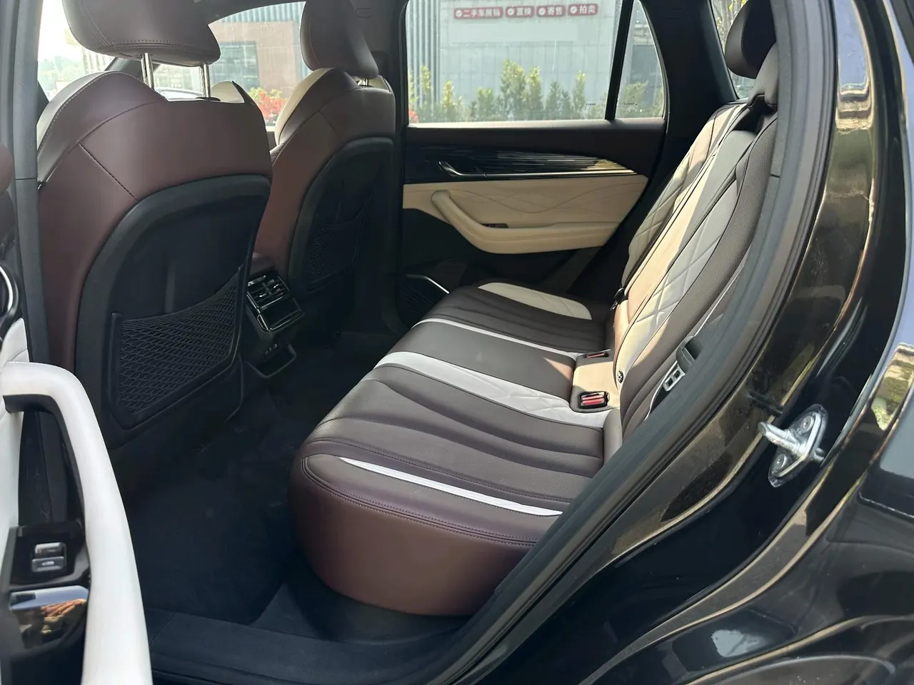 Geely 2021 XingyueL (Monjaro) 2.0TD EVO two-wheel drive distinguished automatic transmission 9