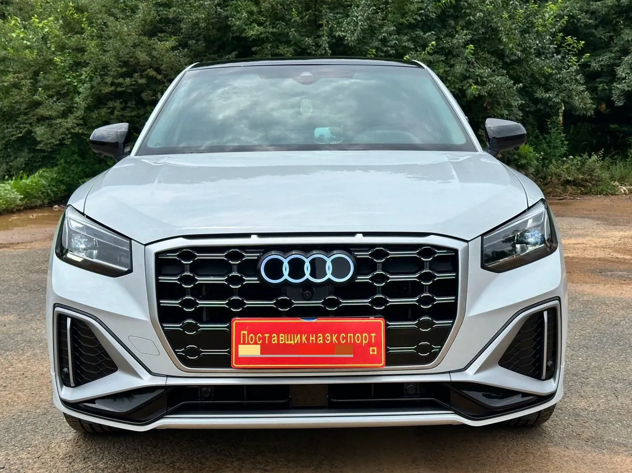 Audi 2022 Q2L 1.4TFSI 35TFSI Deluxe Dynamic Automatic 2