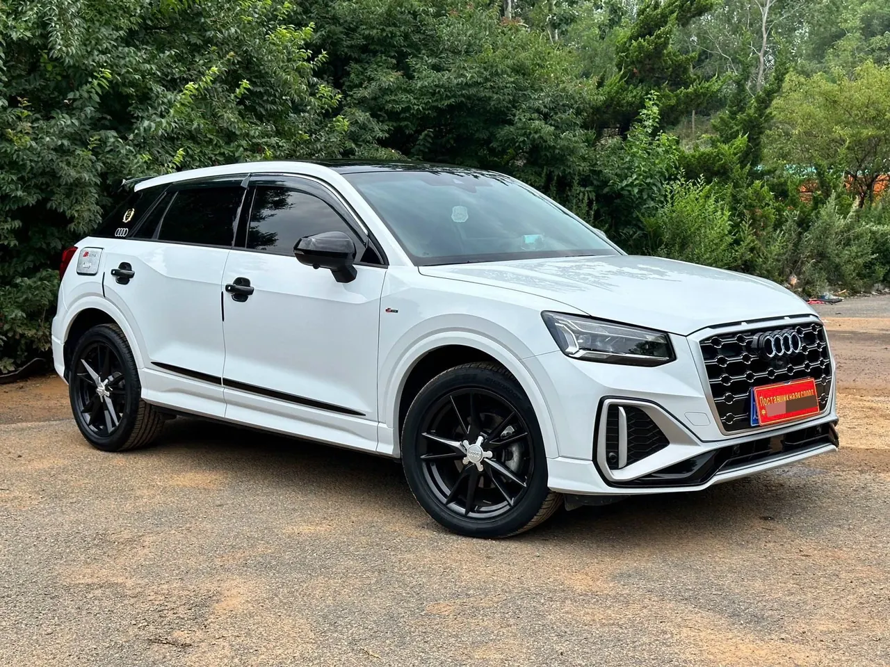 Audi 2022 Q2L 1.4TFSI 35TFSI Deluxe Dynamic Automatic 3