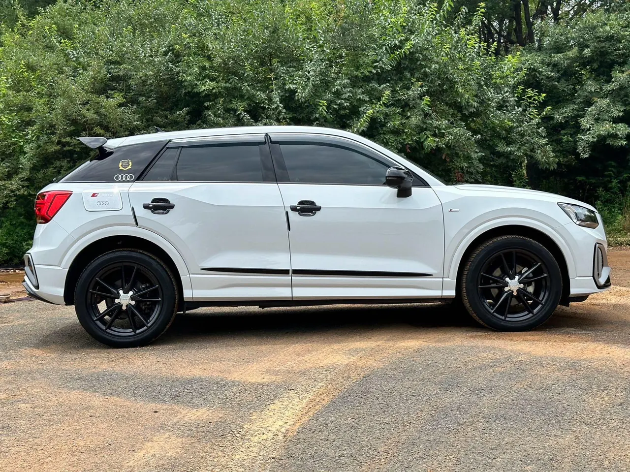 Audi 2022 Q2L 1.4TFSI 35TFSI Deluxe Dynamic Automatic 5
