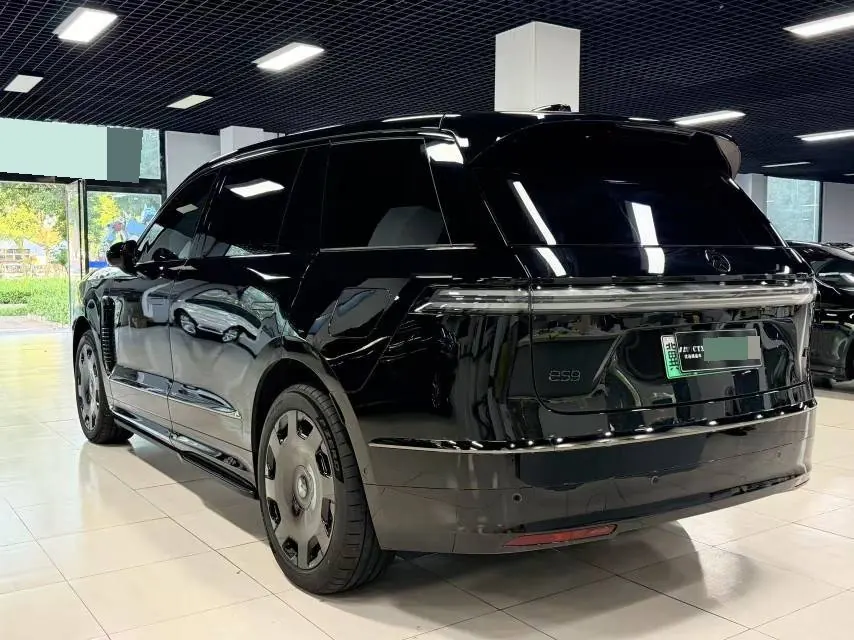 NIO 2026 ES 9 102kWh Executive Island Deluxe Automatic Gear 5