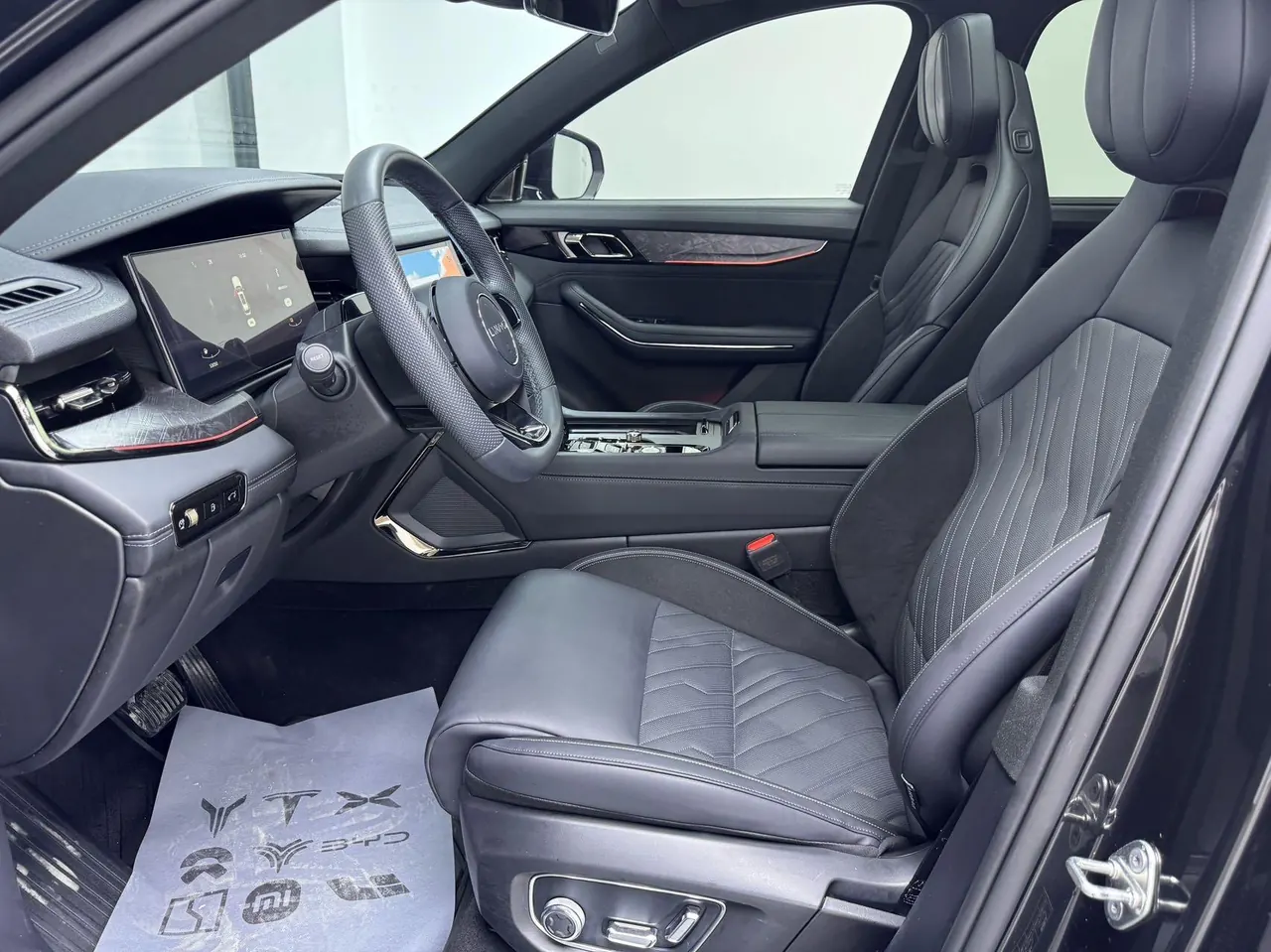 LYNK&amp;CO 09 New Energy 2021 LYNK&amp;CO 09 PHEV 2.0T Ultra 6‑seat Automatic 4