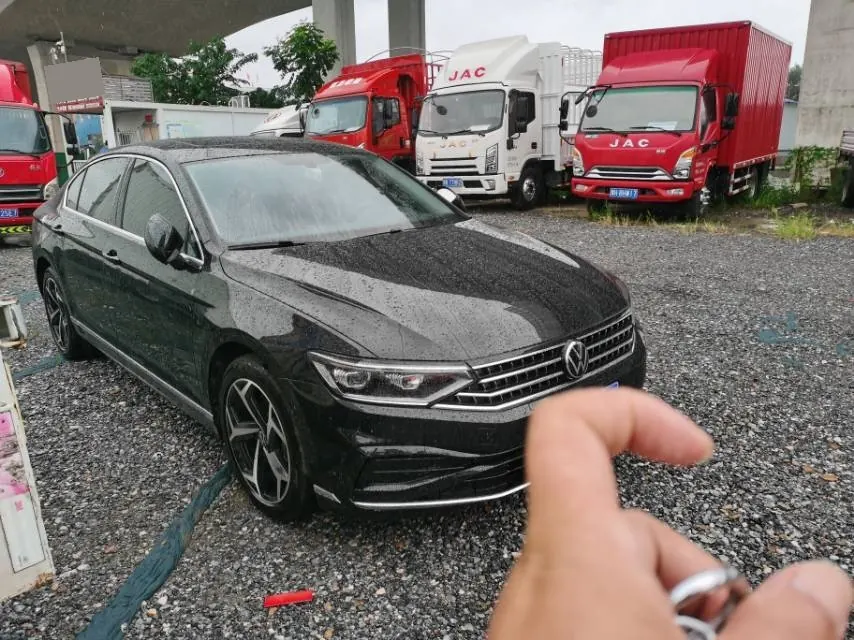 Volkswagen 2026 Magotan 1.4TSI 280TSI 30 Million Vehicles Selected Luxury Automatic 3