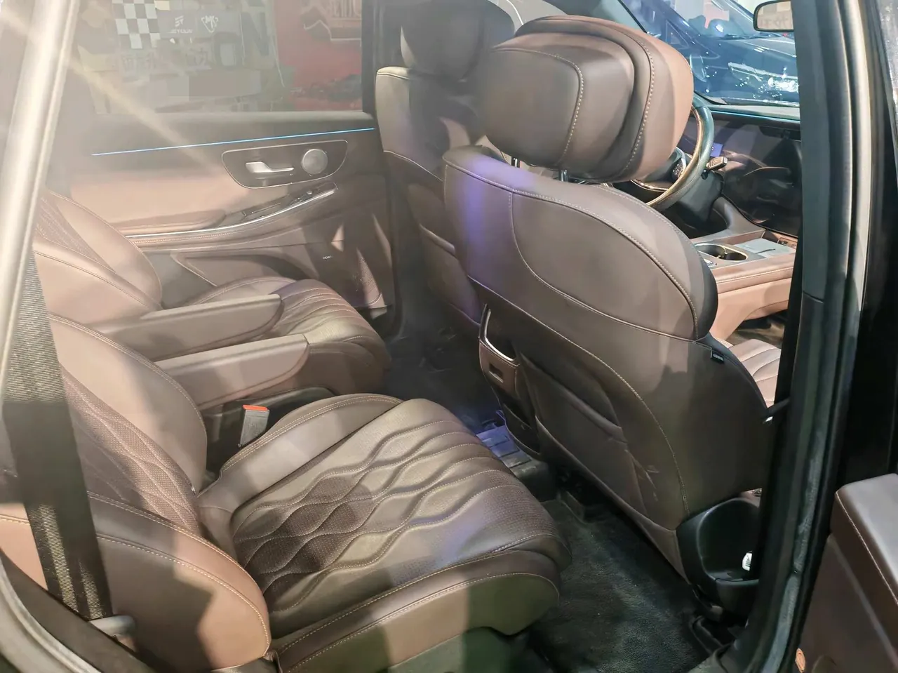 Xingtu 2026 Lanyue 2.0T 400T Two-wheel Drive Xingyao Edition 6-seat Automatic Gear 5