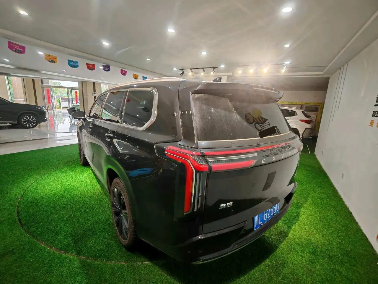 Xingtu 2026 Lanyue 2.0T 400T Two-wheel Drive Xingyao Edition 6-seat Automatic Gear 8