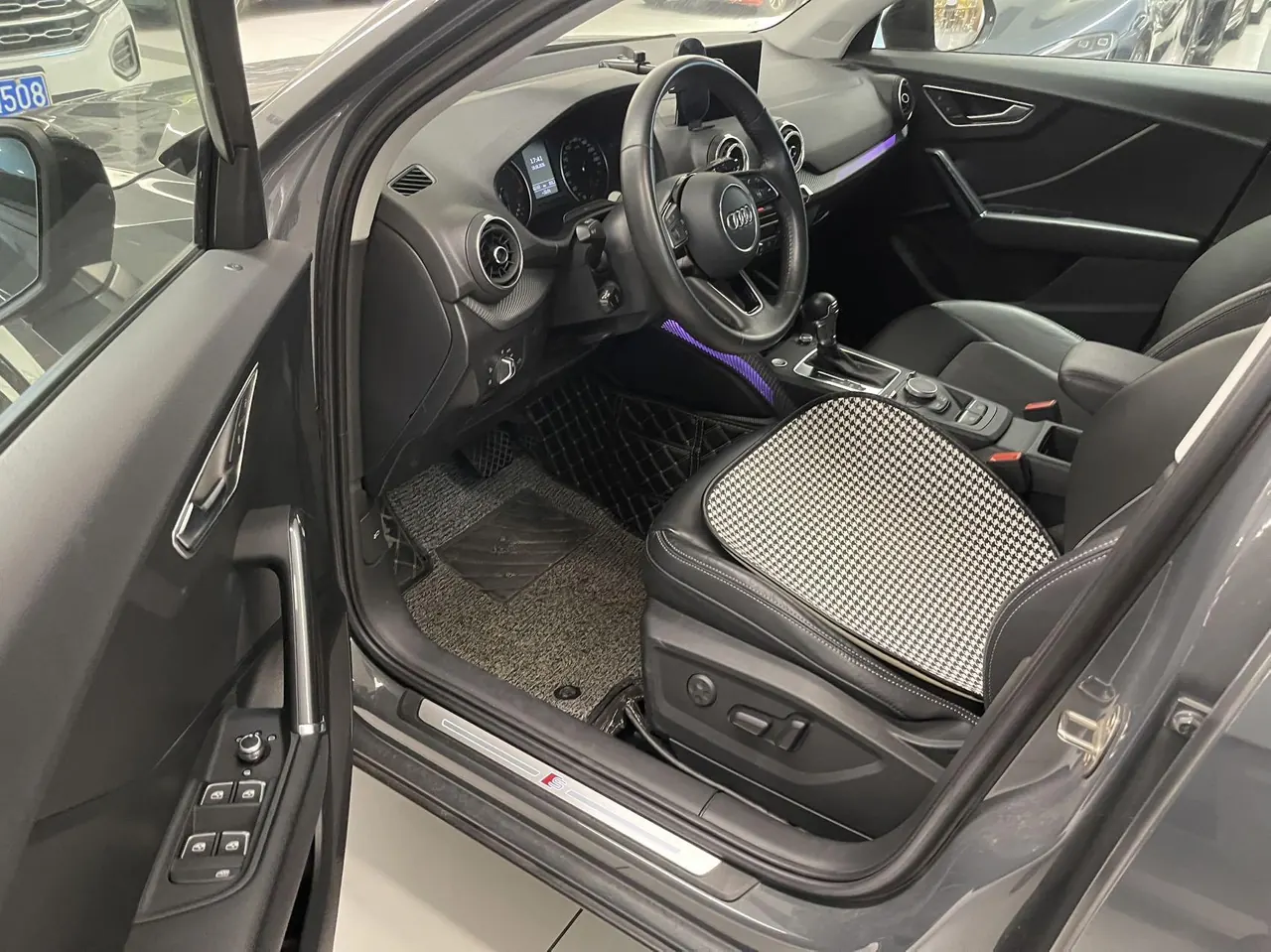Audi 2021 Q2L 1.4TFSI 35TFSI Fashion Elegant Automatic 2