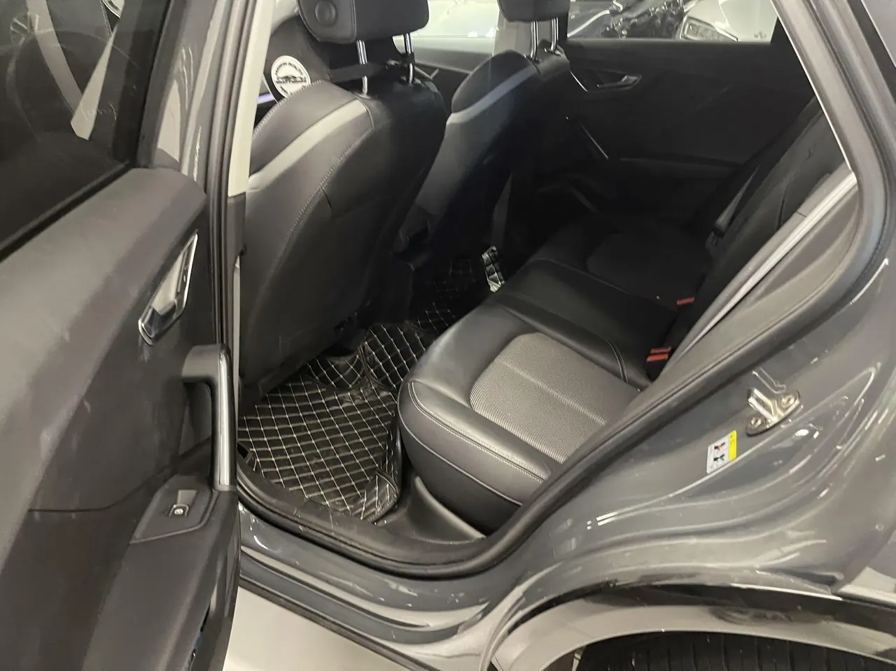 Audi 2021 Q2L 1.4TFSI 35TFSI Fashion Elegant Automatic 5