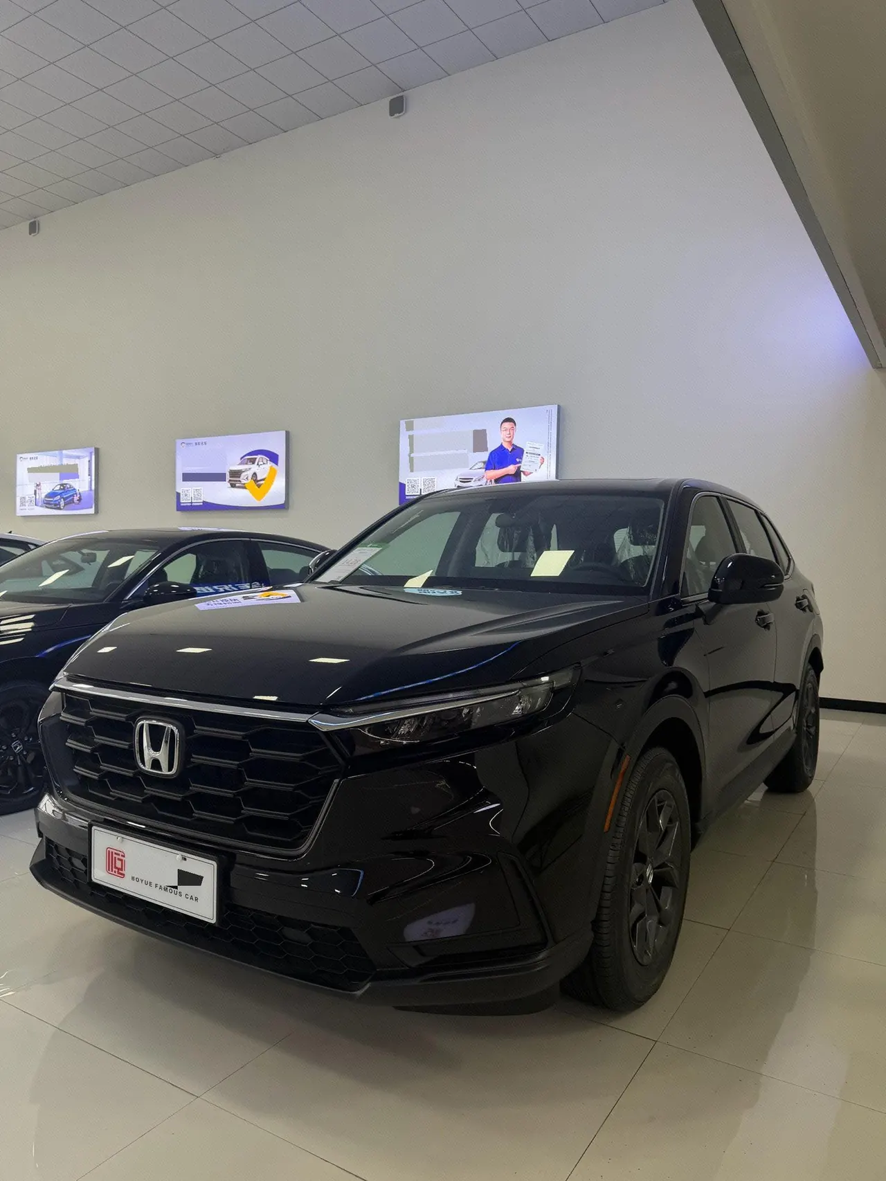 打开图片灯箱:Honda 2026 CR-V 1.5T CVT 240TURBO Global 30-Year Legacy Edition Two-Wheel-Drive Active Model Automatic Transmission