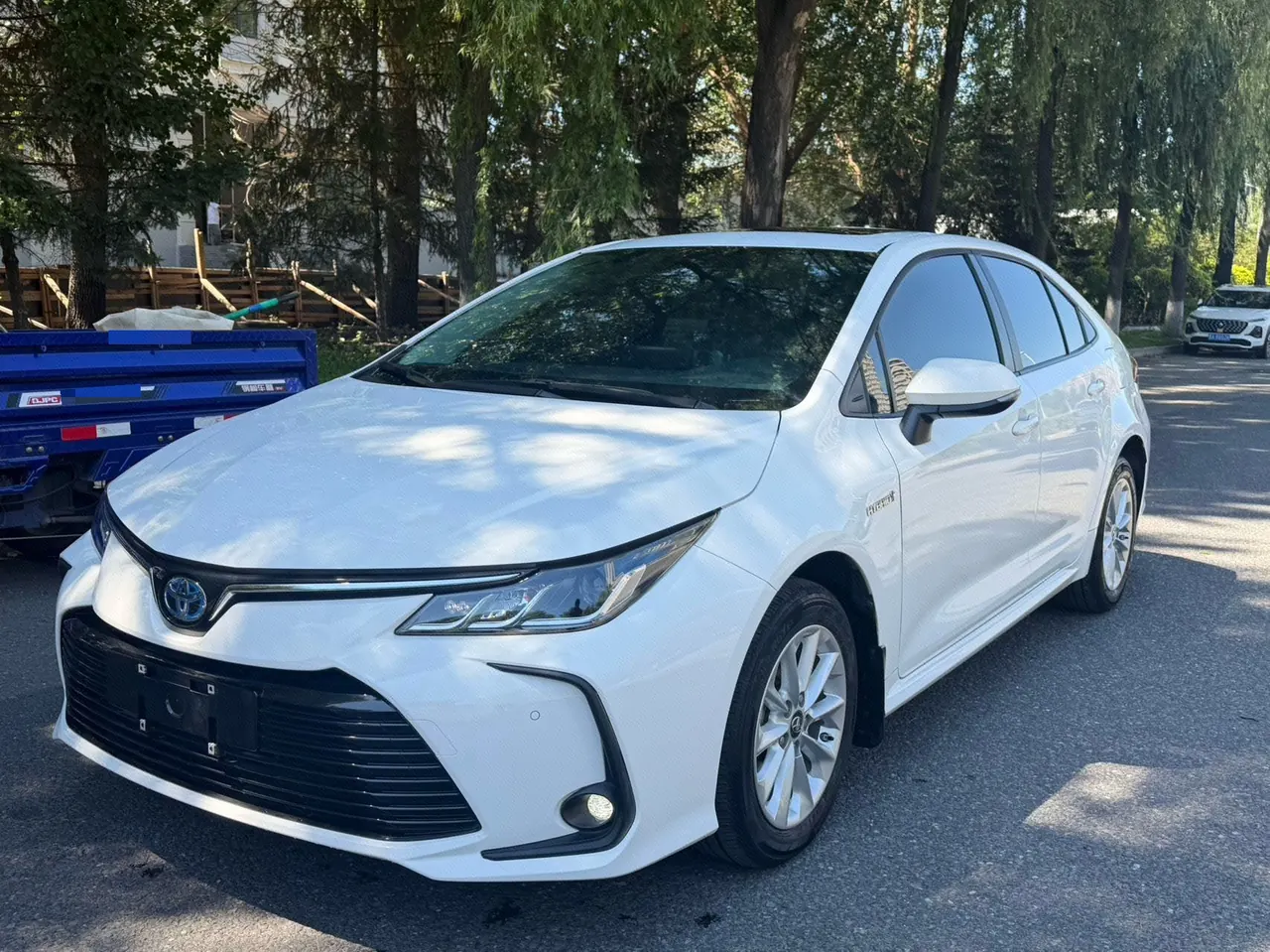 Open image lightbox: Toyota 2021 Corolla Double Engine 1.8 Stepless Elite Automatic Gear
