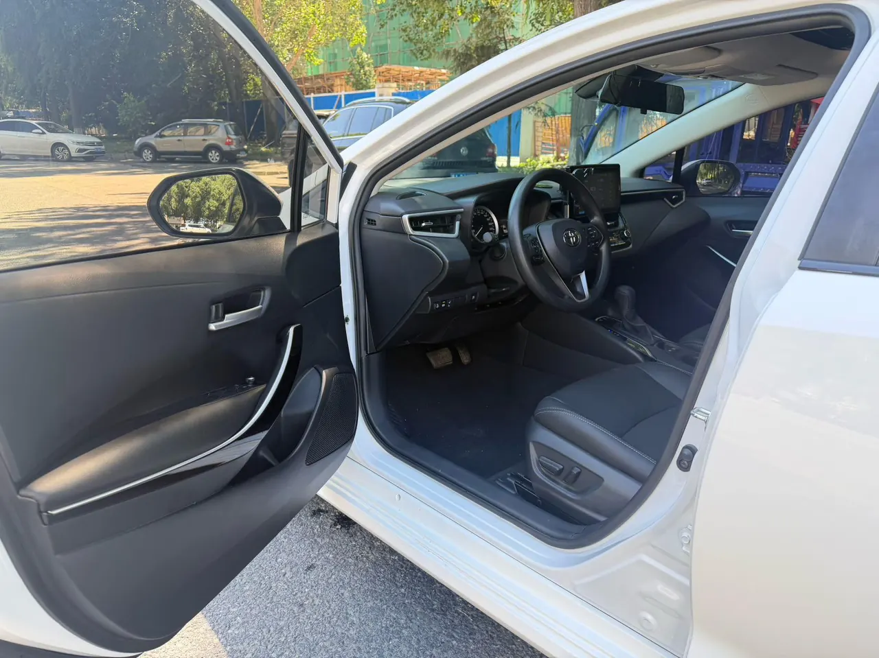 Toyota 2021 Corolla Double Engine 1.8 Stepless Elite Automatic Gear 6