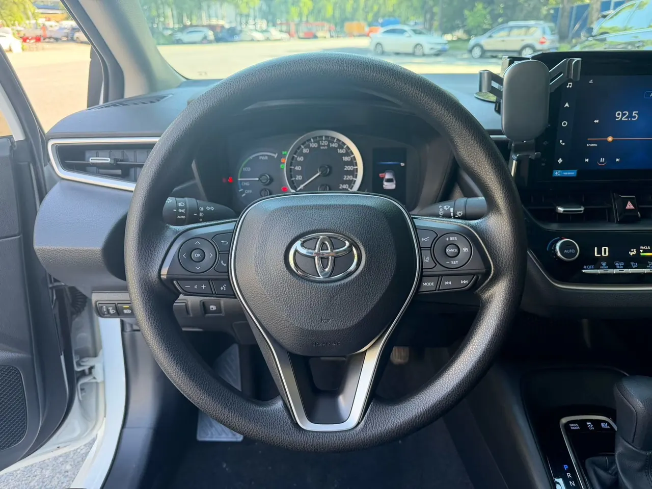 Toyota 2021 Corolla Double Engine 1.8 Stepless Elite Automatic Gear 9