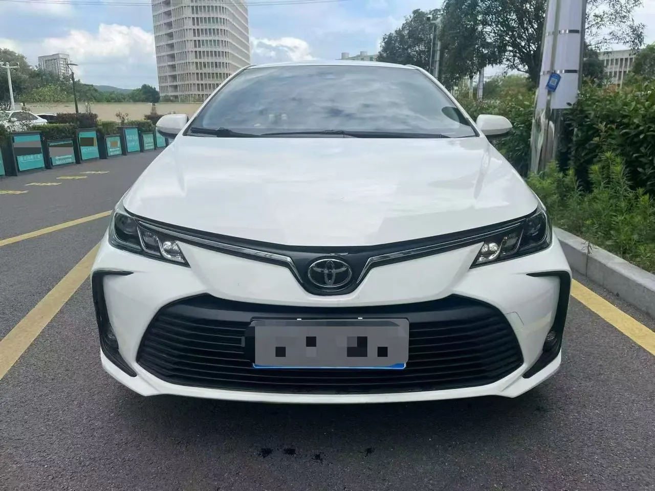 Toyota 2021 corolla 1.2T stepless pioneer PLUS version automatic gear 2