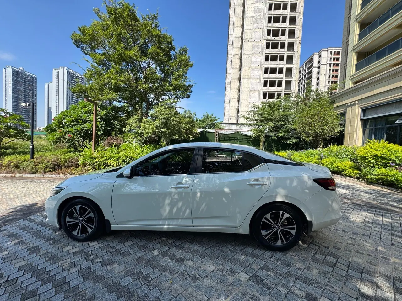 Nissan 2021 Sylphy 1.6 Stepless XL Smart Edition Automatic Gear 7