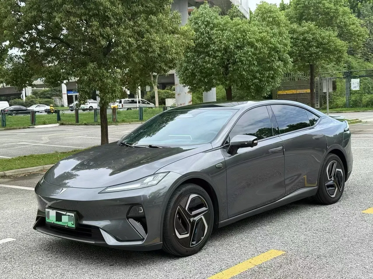 Open image lightbox: ChangAn Deepal 2022 SL03 1.5 1200 Range-extended Automatic Gear