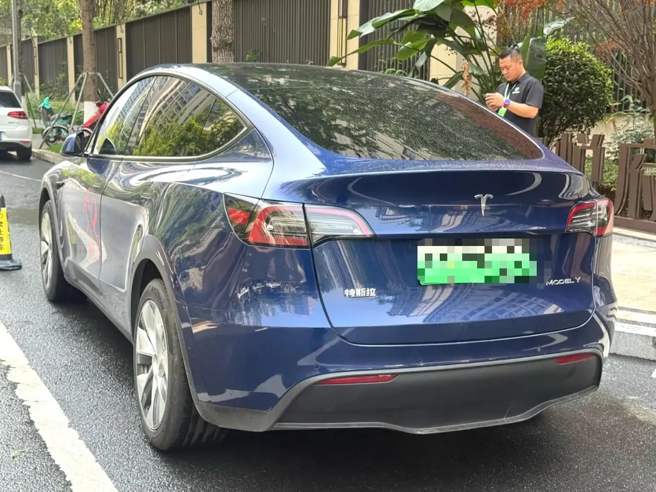 Tesla 2022 Model Y long endurance all-wheel drive version (modified) automatic gear 3