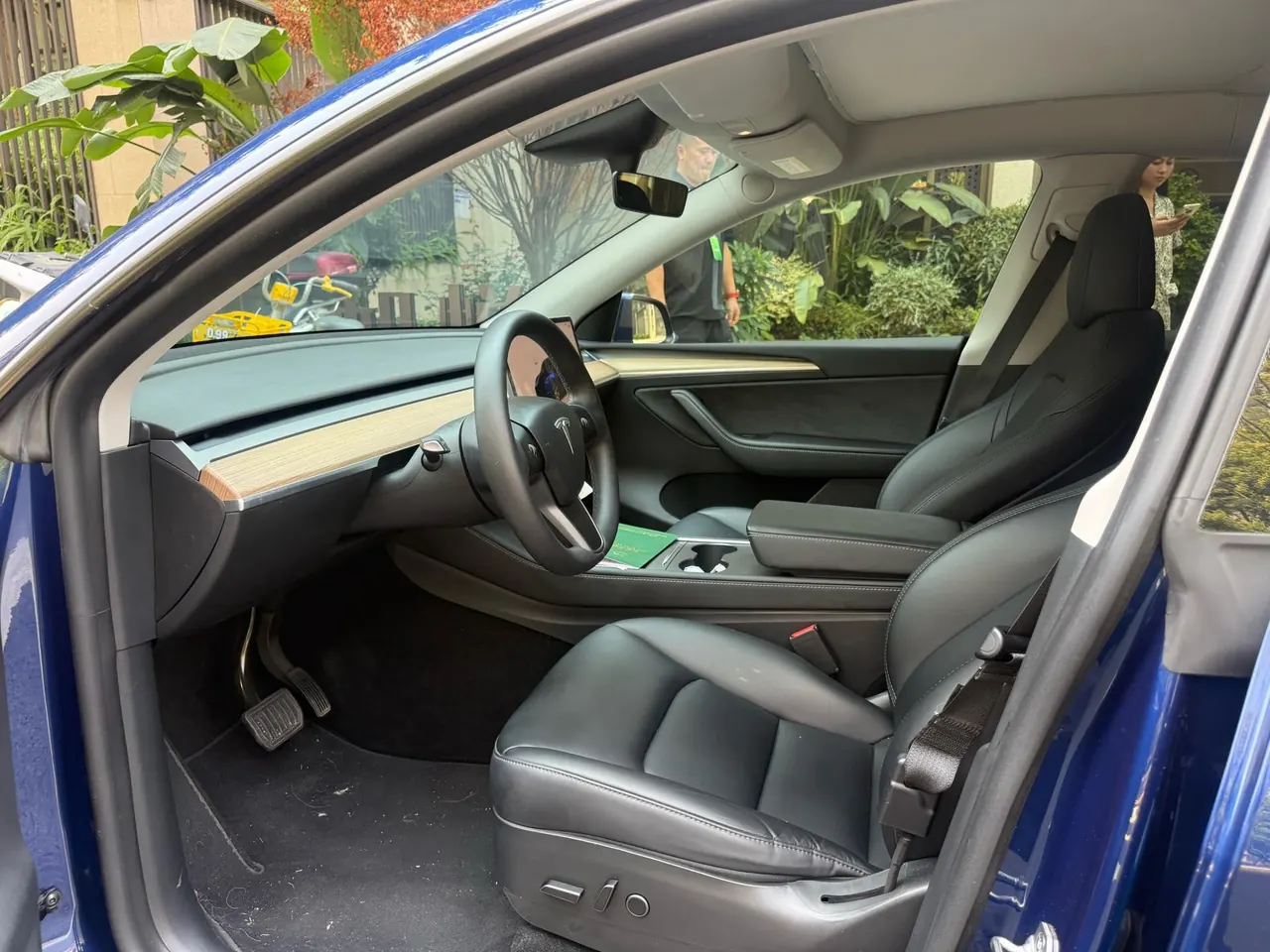 Tesla 2022 Model Y long endurance all-wheel drive version (modified) automatic gear 5