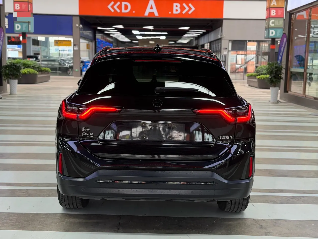 NIO 2022 ES6 75kWh Sports Edition Automatic Gear 8