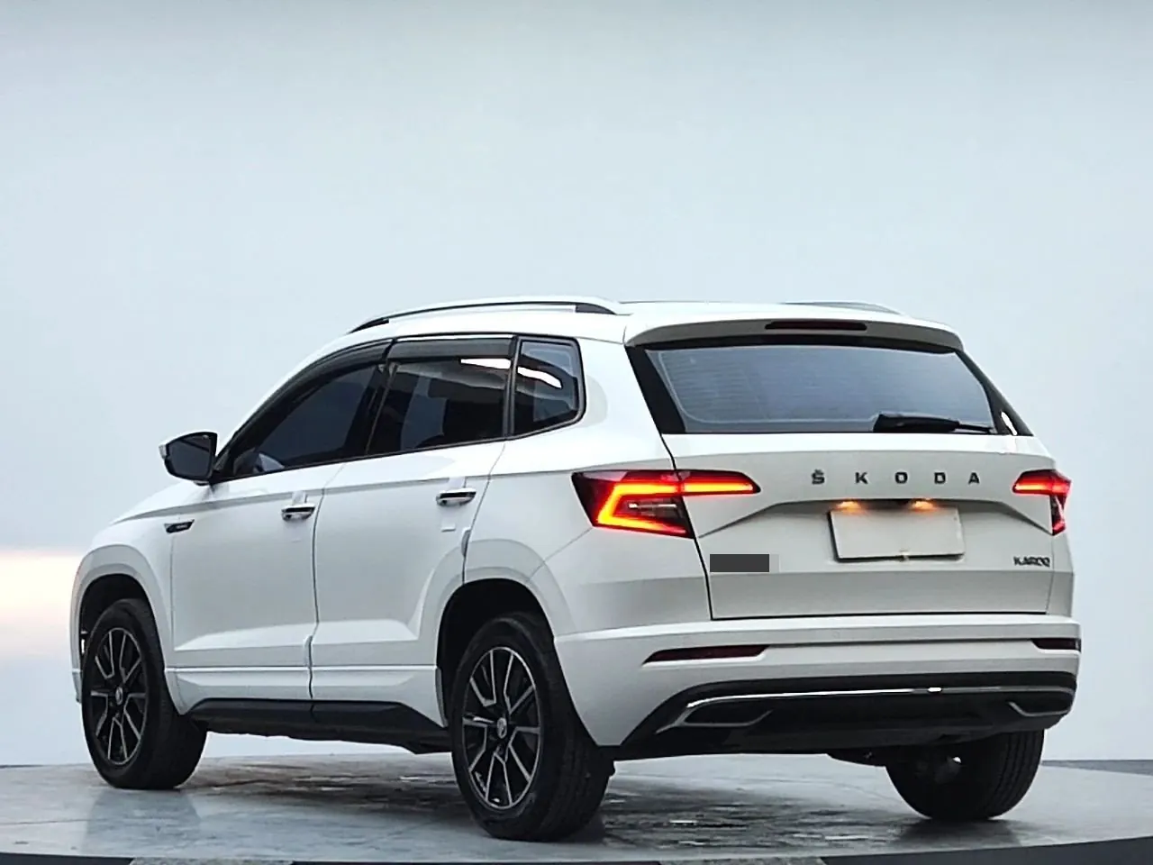 Skoda 2022 Keluoke 1.4TSI TSI280 Premium Edition Automatic Gear 5