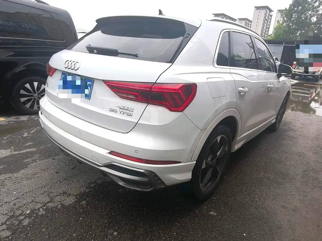 Audi 2022 Q3 1.4TFSI 35TFSI Fashion Dynamic Automatic 4