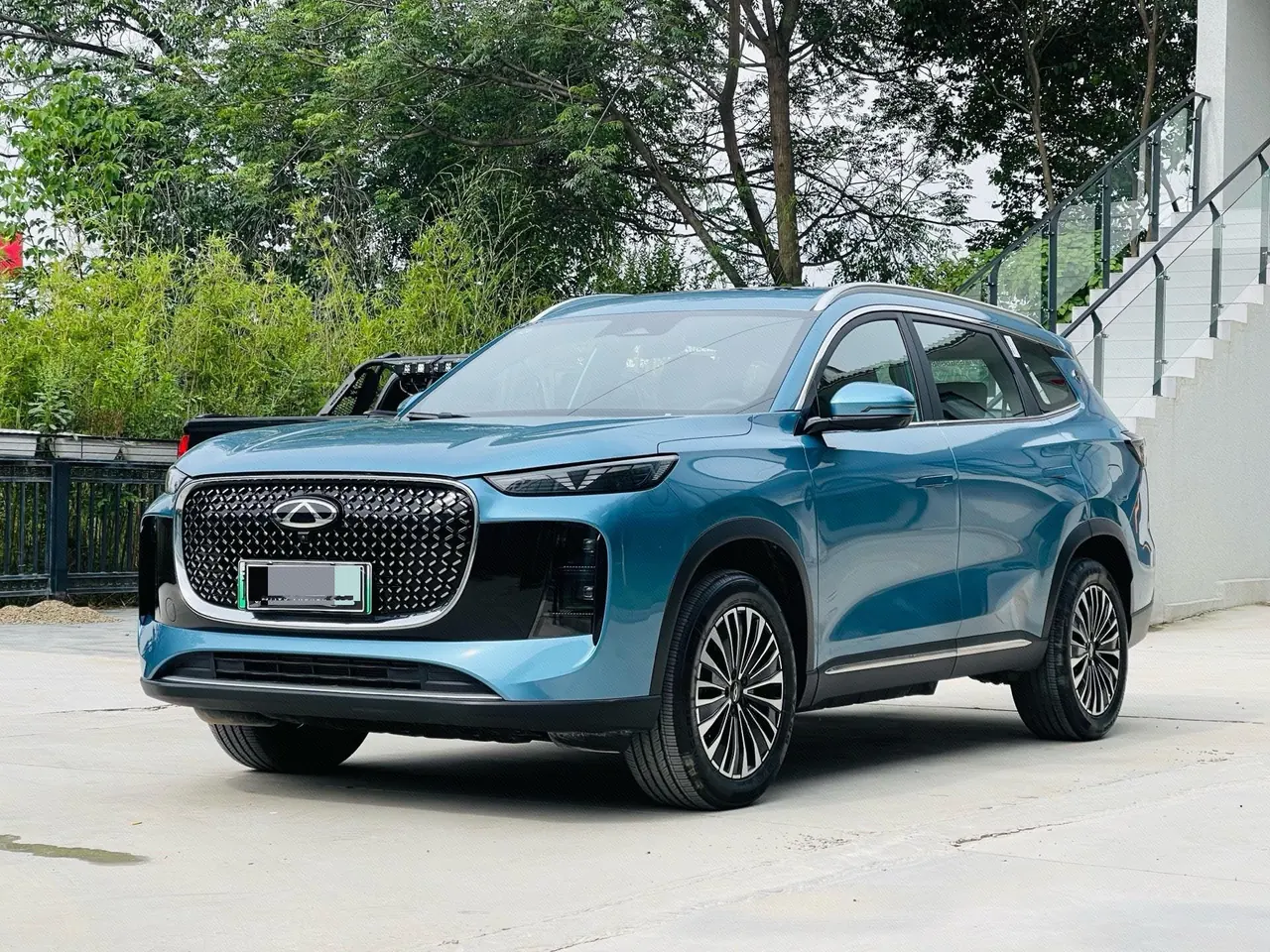 Open image lightbox: Chery 2025 Ruihu 8 PLUS C- DM 1.5T 116km Honorable 5-seat Automatic Gear