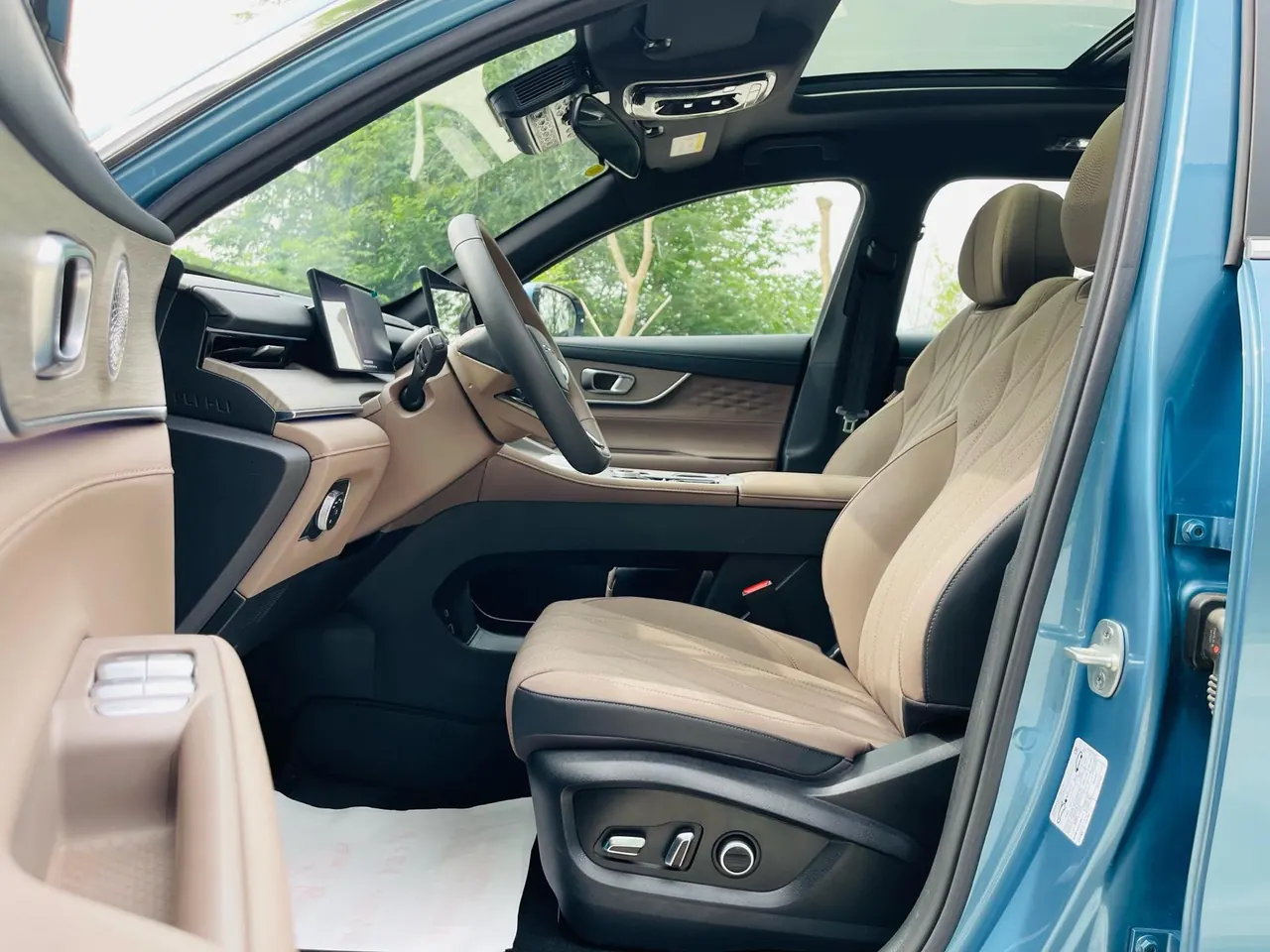 Chery 2025 Ruihu 8 PLUS C- DM 1.5T 116km Honorable 5-seat Automatic Gear 3