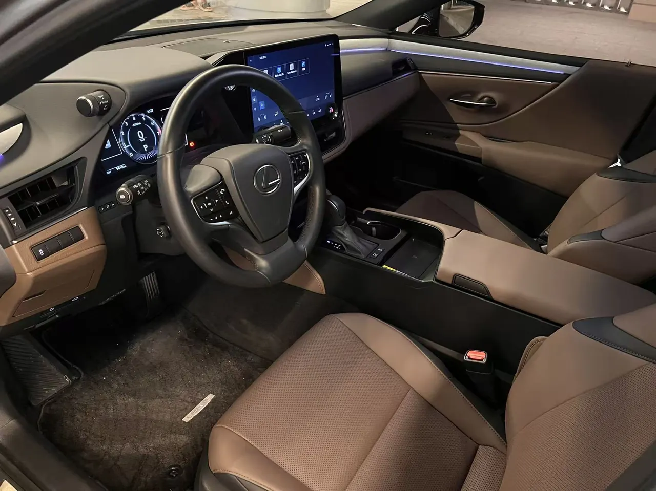 Lexus ES (Imported) 2025 ES200 2.0 Stepless Edition Automatic Gear 4