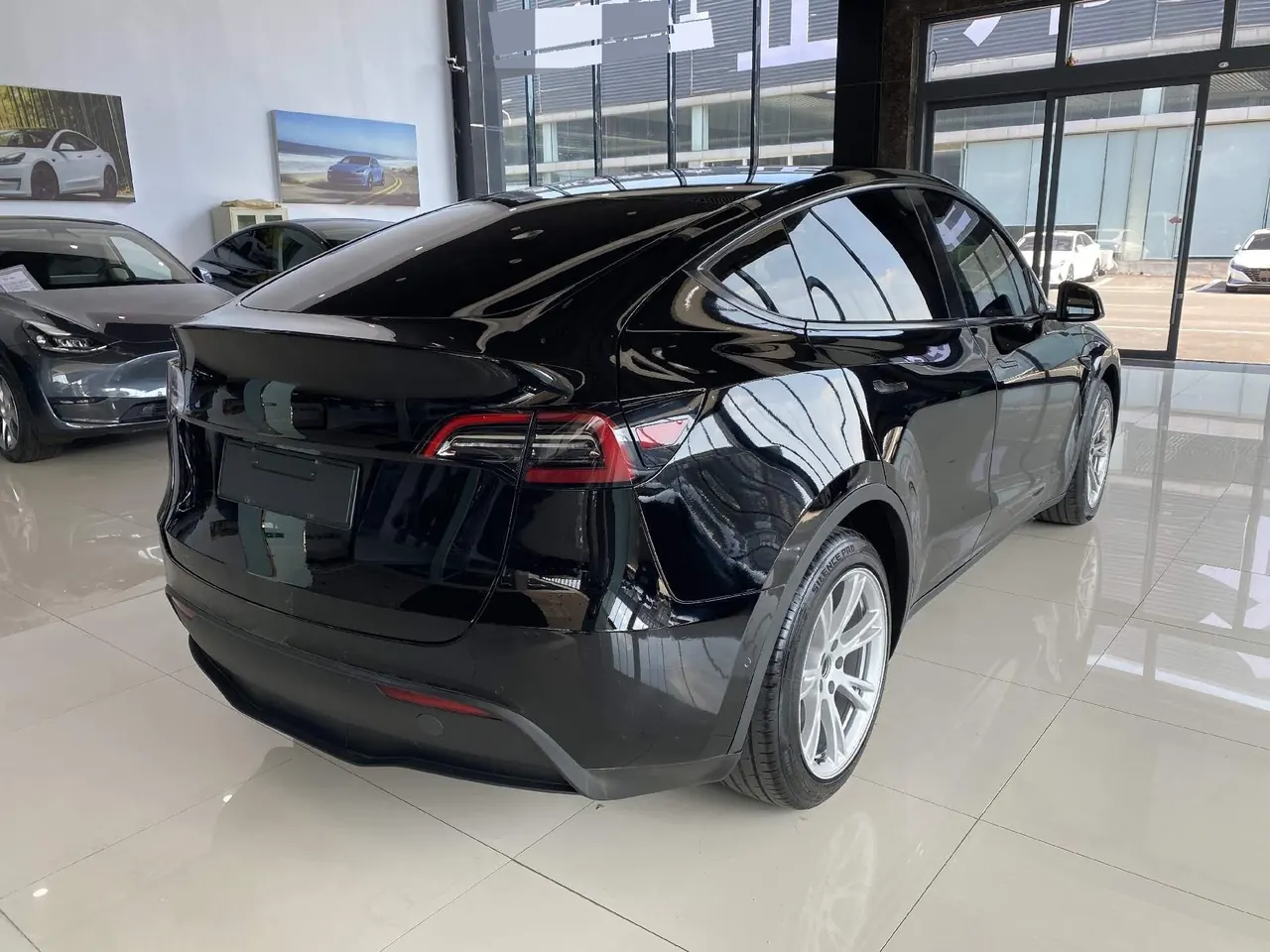Tesla 2022 Model Y rear-wheel drive version (facelift) automatic gear 5