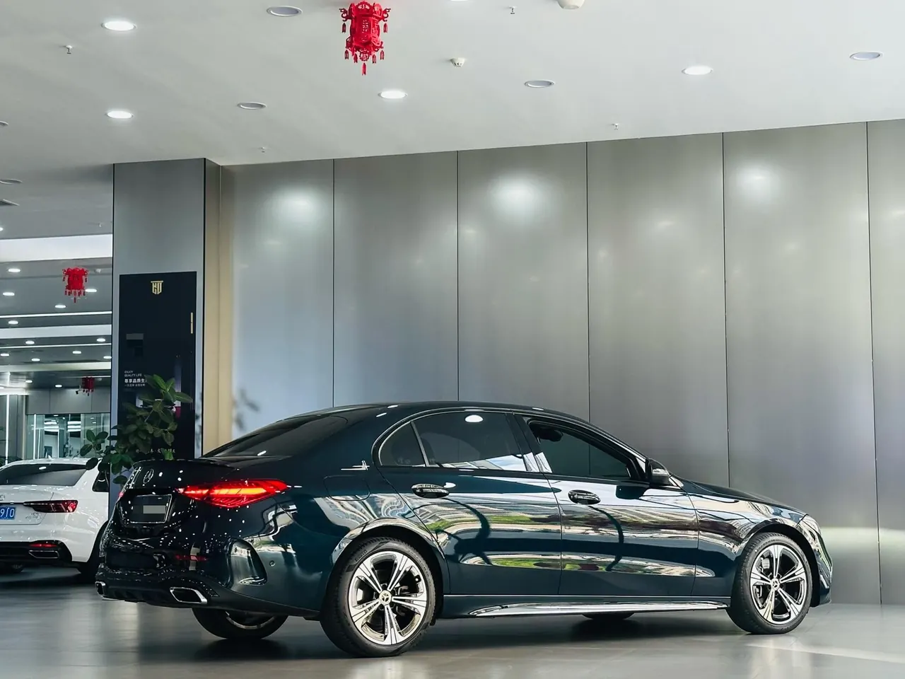 Mercedes Benz Class C 2022 C 260 L 48V 1.5T Hao Night Sports Edition (Modified) Automatic Gear 7