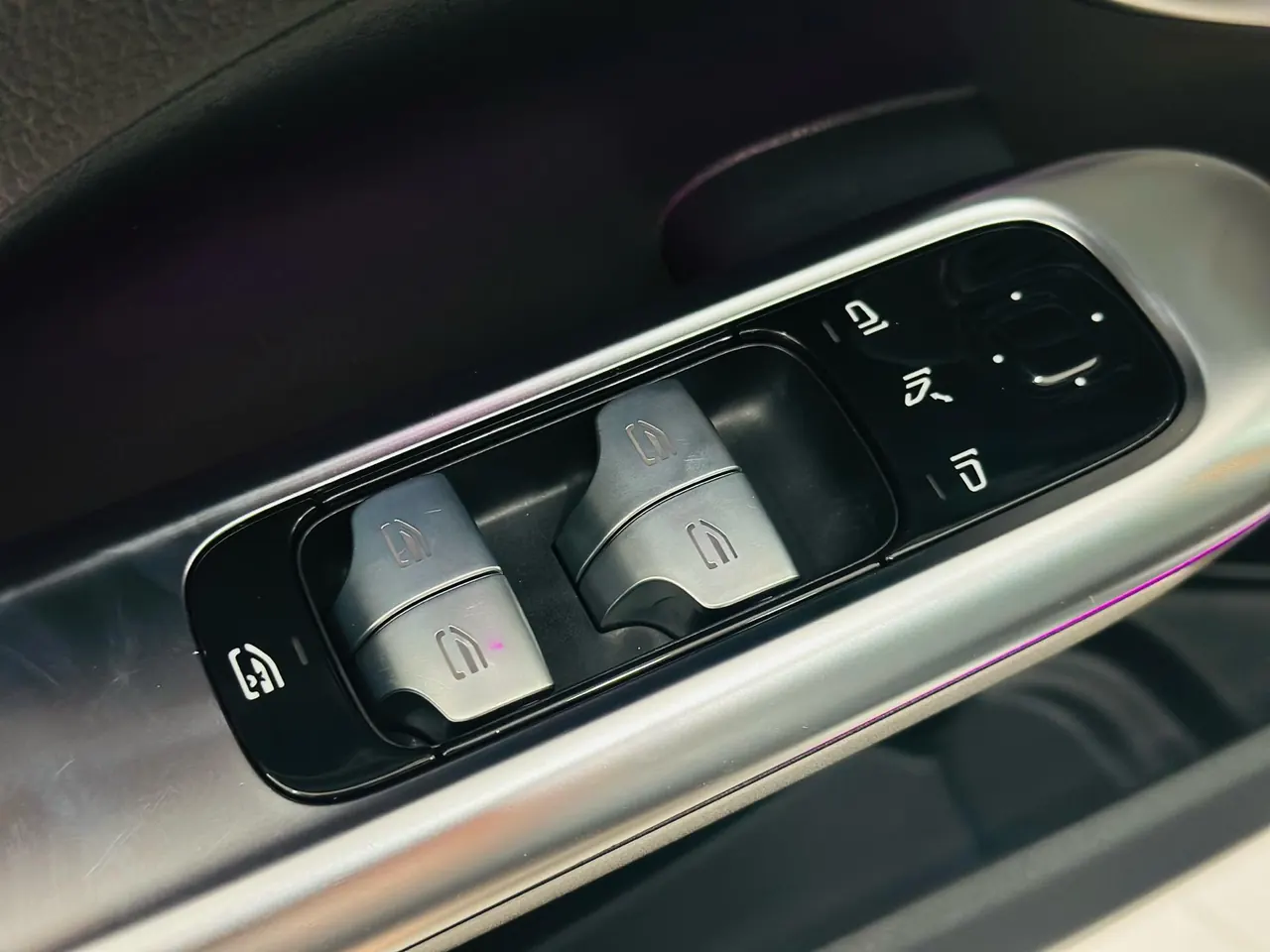 Mercedes Benz Class C 2022 C 260 L 48V 1.5T Hao Night Sports Edition (Modified) Automatic Gear 9
