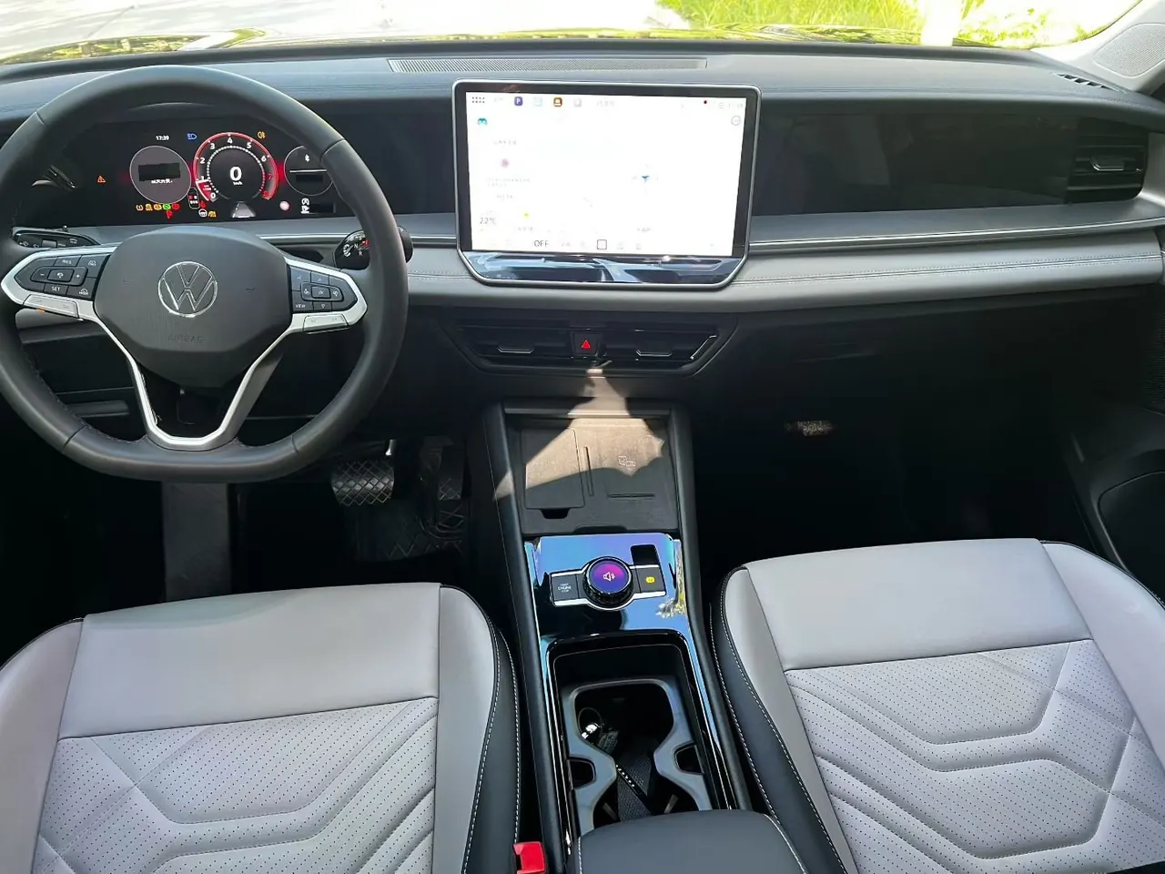 Volkswagen 2025 Tanyue L 2.0TSI 330TSI Two-Drive Elite Automatic 8