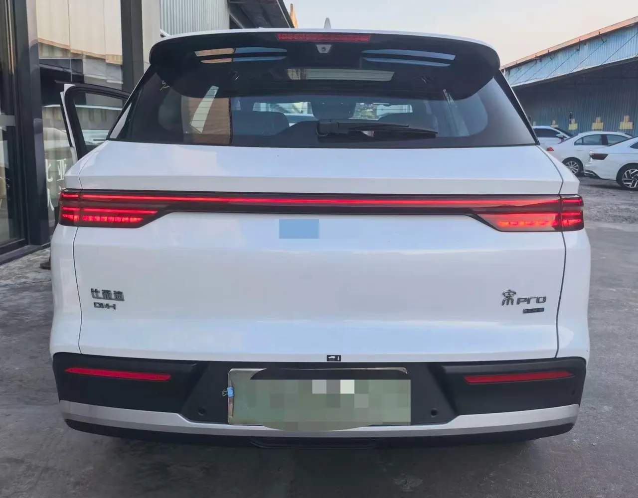 BYD Song Pro New Energy 2025 Song Pro DM-i 1.5 Stepless Smart Driving Edition 115KM Excellent Automatic Gear 6
