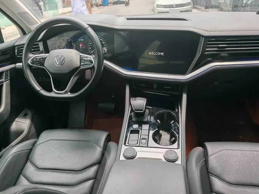 Volkswagen Touareg (Imported) 2021 Touareg 3.0TSI Sharp Edition Classic Sports Suit Automatic Gear 5