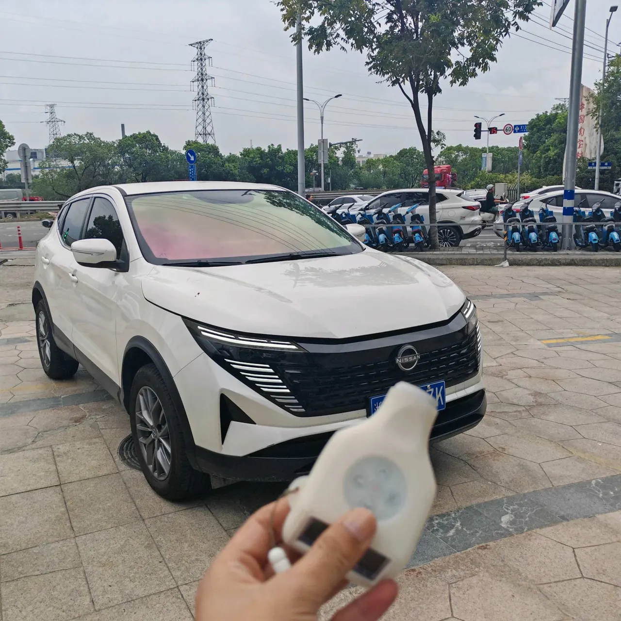 Nissan 2025 Xiao Ke Honor 2.0 Stepless Honor XV True Edition Automatic Gear 2