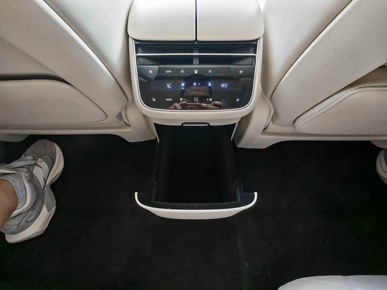 Luxeed 2025 S9 Ultra Automatic 8