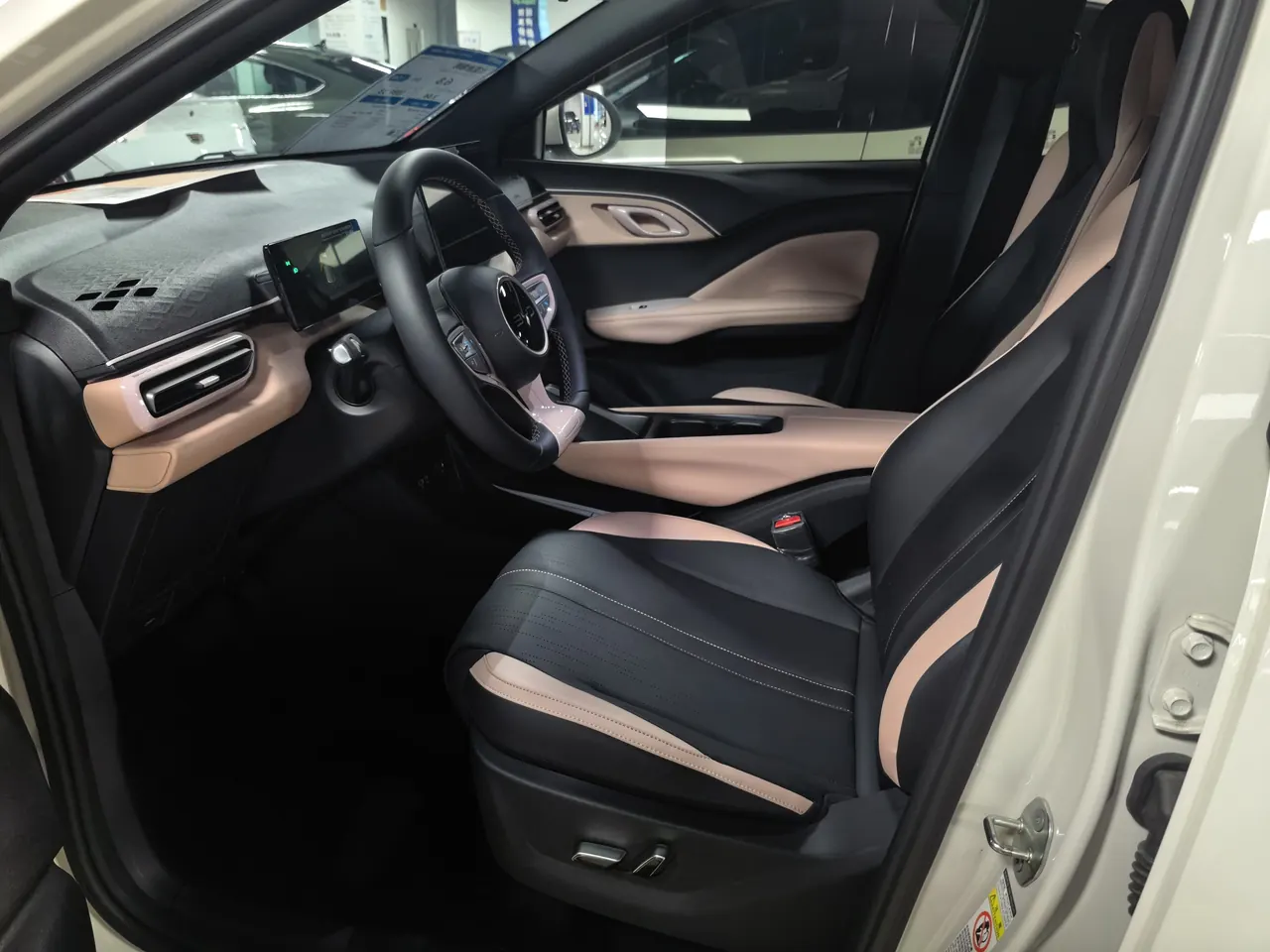 BYD 2025 Seagull Smart Driving Edition 405km Free Edition Automatic Gear 5