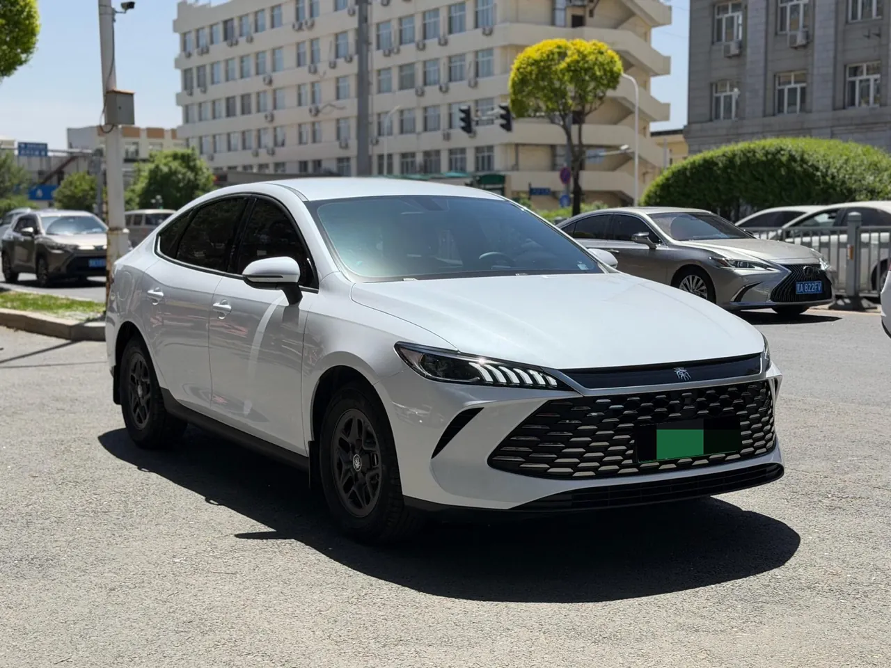 BYD 2025 Qin PLUS DM-i 1.5 stepless intelligent driving version 55KM leading automatic gear 3