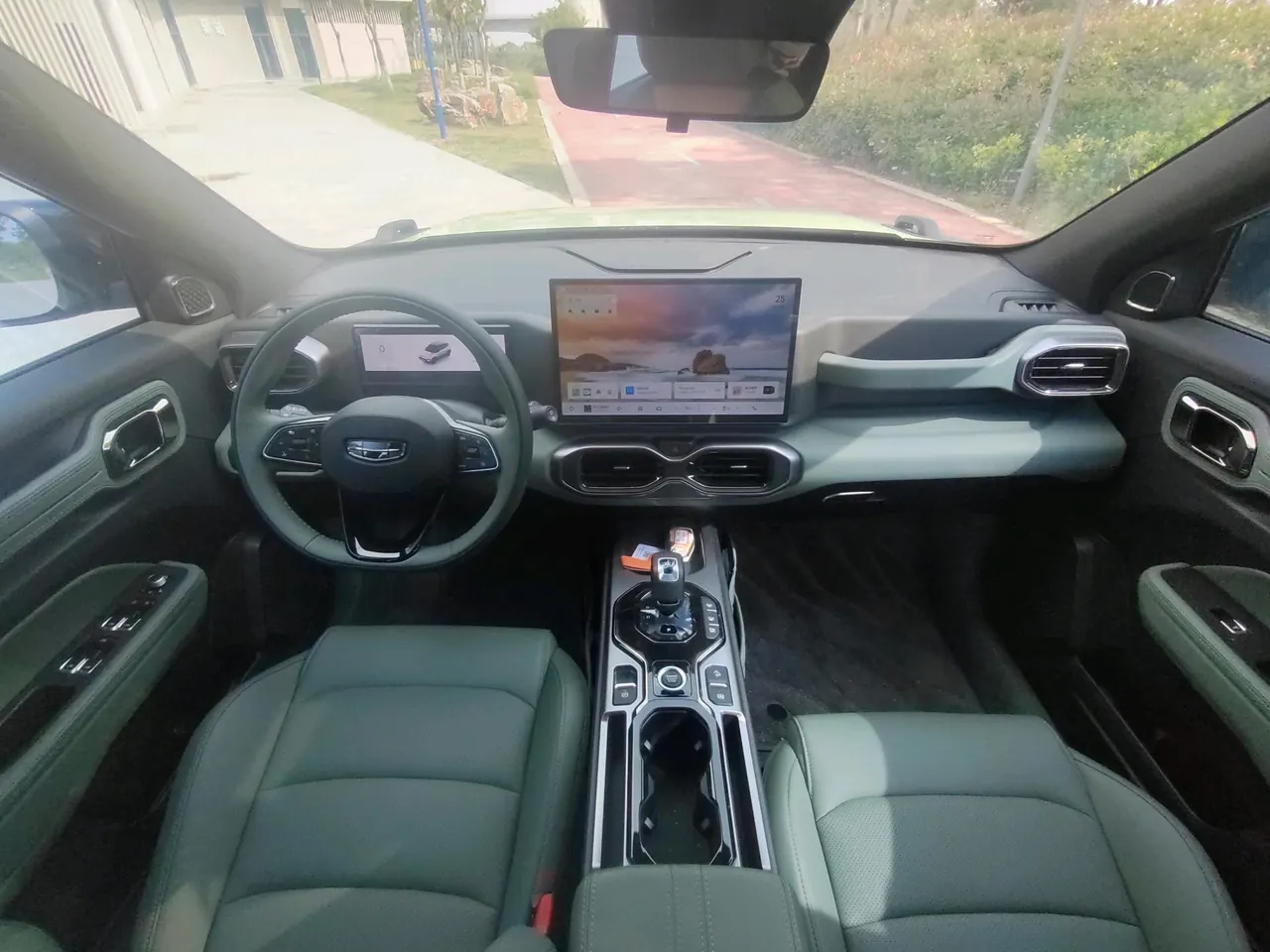Geely 2025 Denim 1.5TD Fun Wilderness Edition Automatic 5