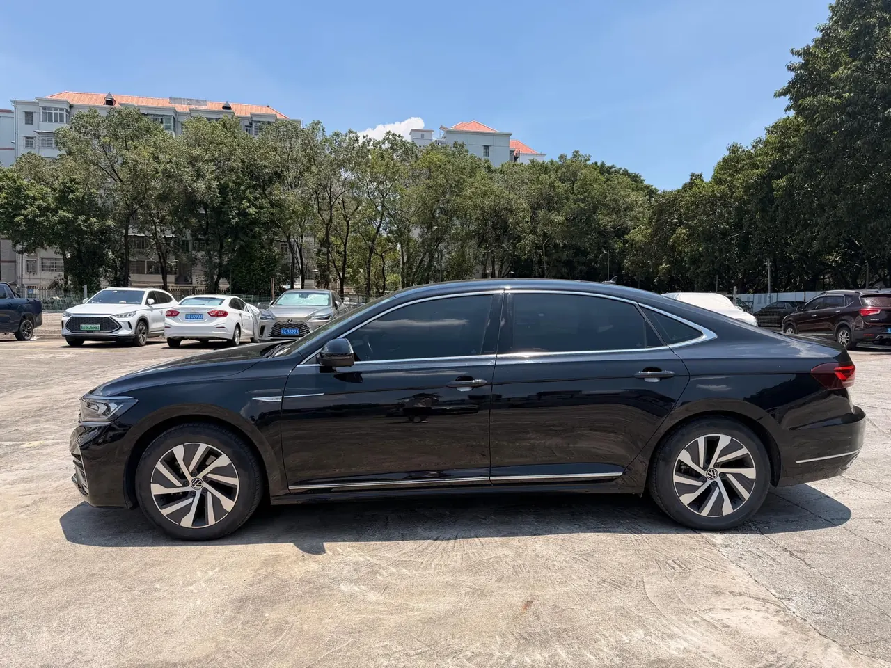 Volkswagen Passat New Energy 2023 Passat PHEV 1.4T 430 Deluxe Automatic Gear 2