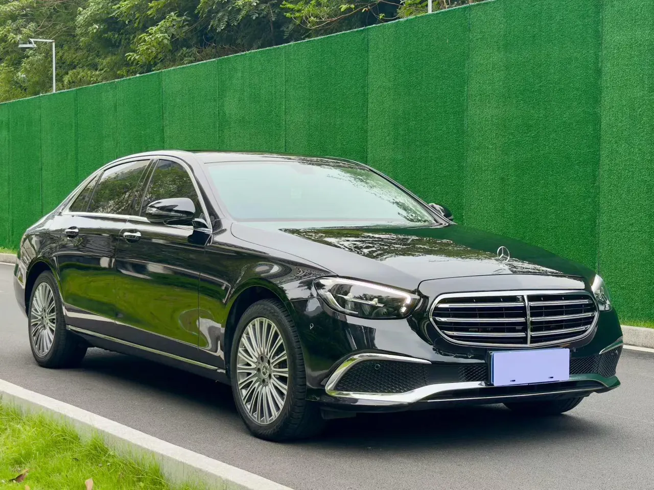 Mercedes Benz E Class 2023 E 300 L 2.0T Sports Luxury Automatic Gear 3