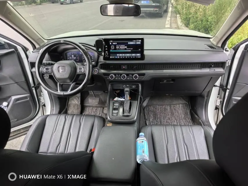 Honda 2025 Hao Ying 1.5T Stepless 240TURBO Two-Drive Deluxe Edition 5-seat Automatic Gear 4