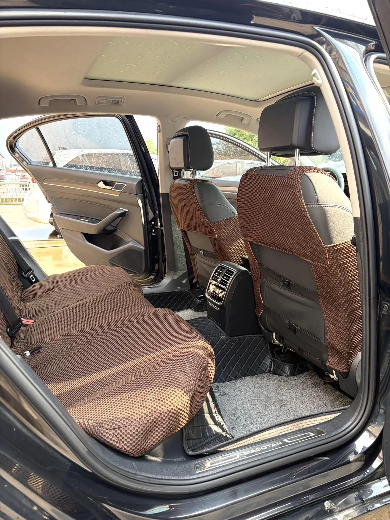 Volkswagen 2020 Magotan 2.0TSI 330TSI Leading Automatic 9