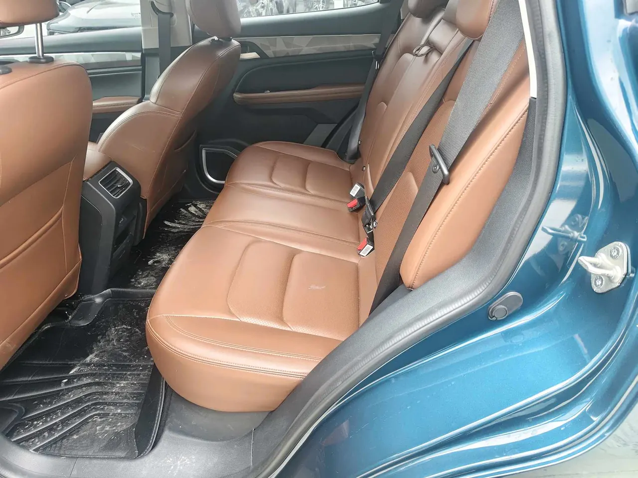 Geely Vision SUV(X6) 2021 Vision X6 Pro 1.4T Premium Automatic 5
