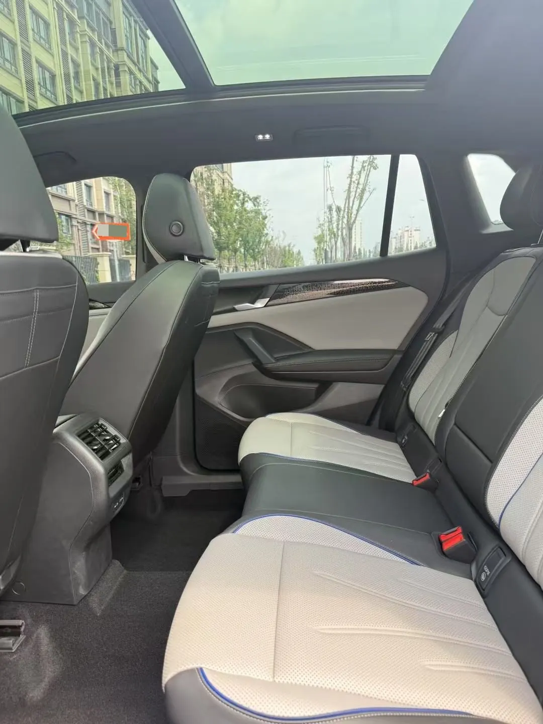 Volkswagen 2025 Tanyue L 2.0TSI 330TSI Two-Drive Elite City Bag Automatic Gear 5
