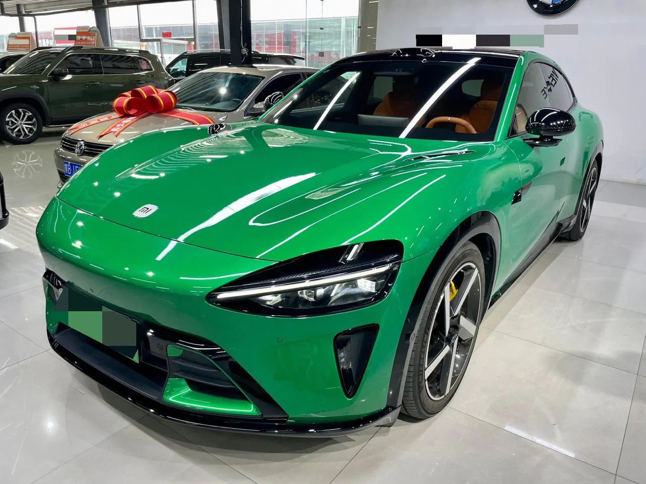 打开图片灯箱:MI 2025 YU7 Long Endurance High Performance Four-wheel Drive Max Edition Automatic Gear