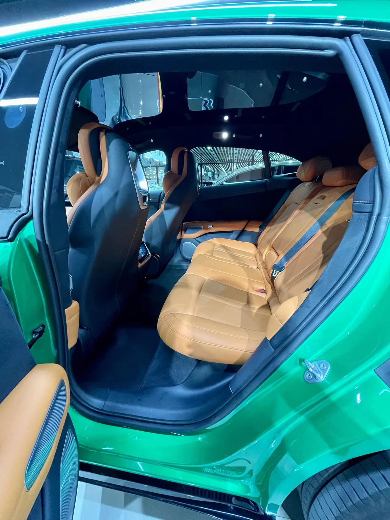 MI 2025 YU7 Long Endurance High Performance Four-wheel Drive Max Edition Automatic Gear 6